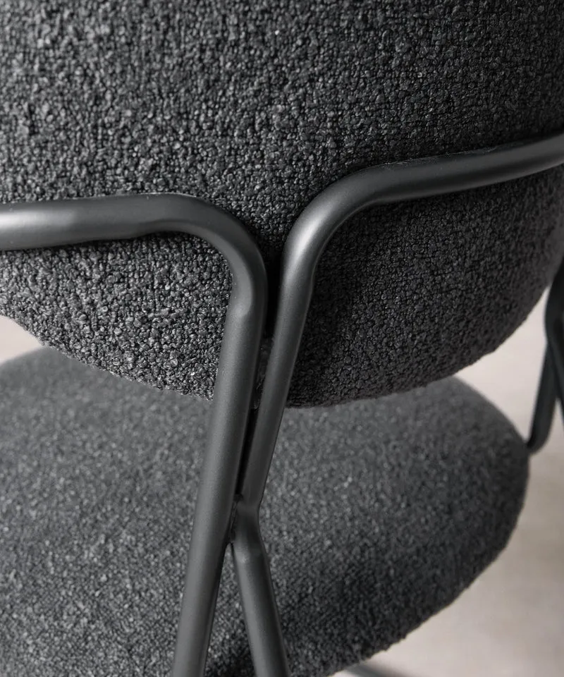 Silla de Comedor de Tela y Metal con Reposabrazos Moritz Arms