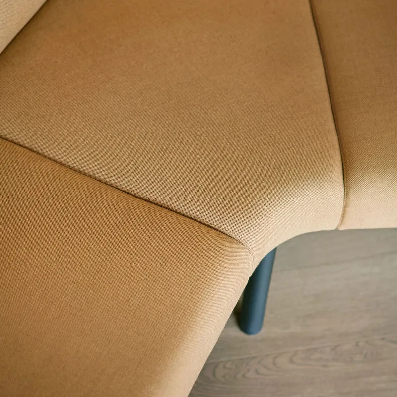Sedus se:hive circle | Loungesofa | Modulares Raum-in-Raum System mit Bench