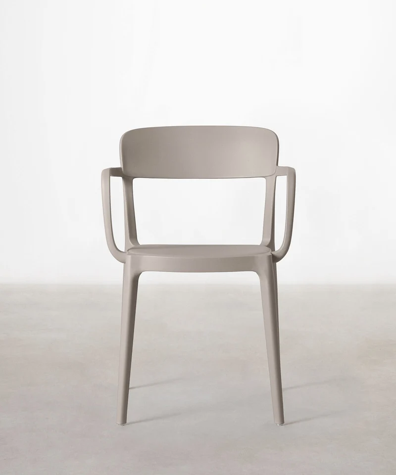 Silla de Polipropileno con Reposabrazos Saria