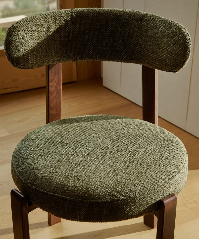 Silla de Comedor Tapizada y en Metal efecto Madera Aura