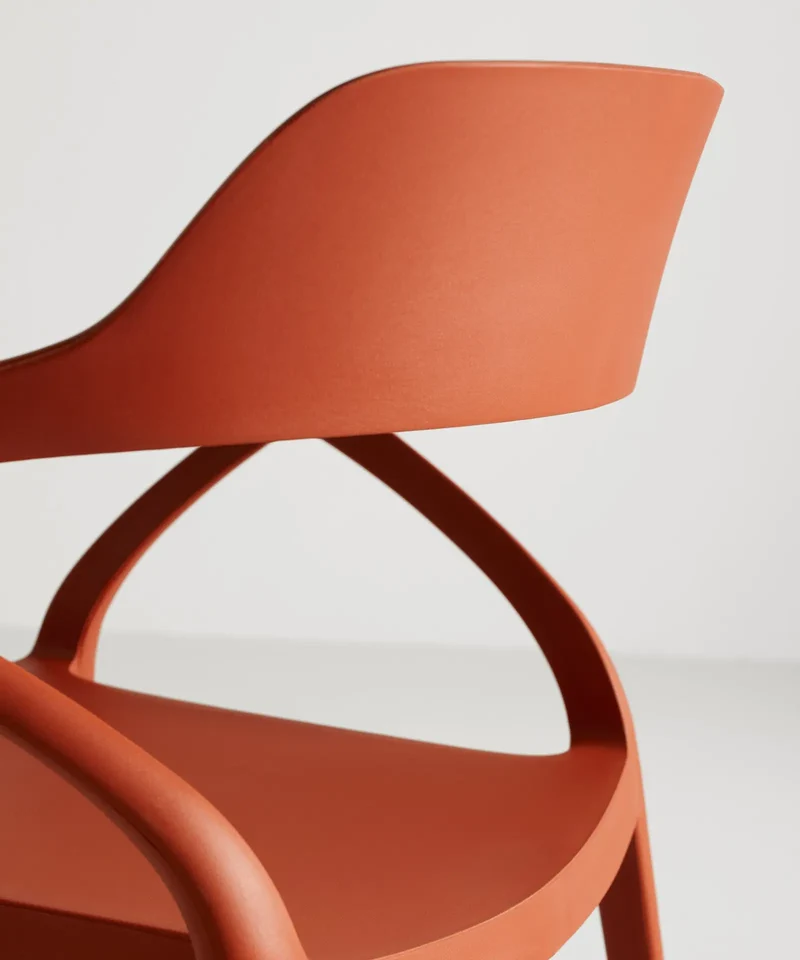 Silla de Polipropileno con Reposabrazos Grace