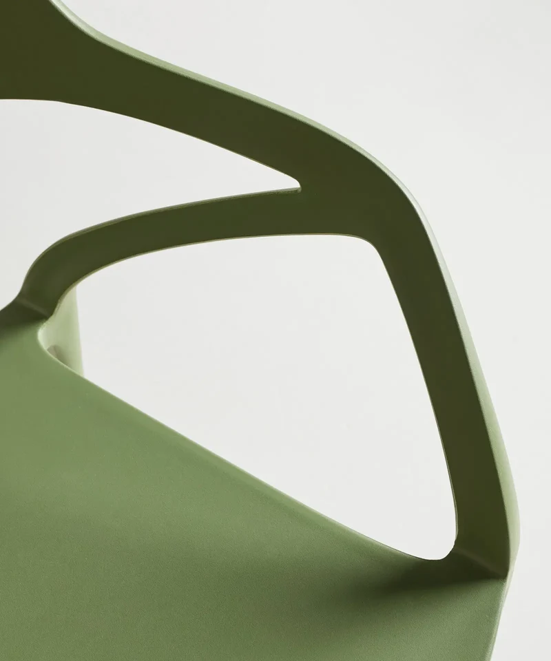 Silla de Polipropileno con Reposabrazos Grace