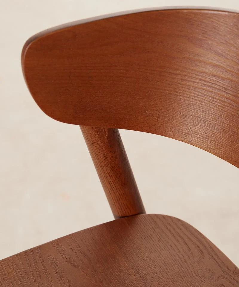 Taburete de madera Skog
