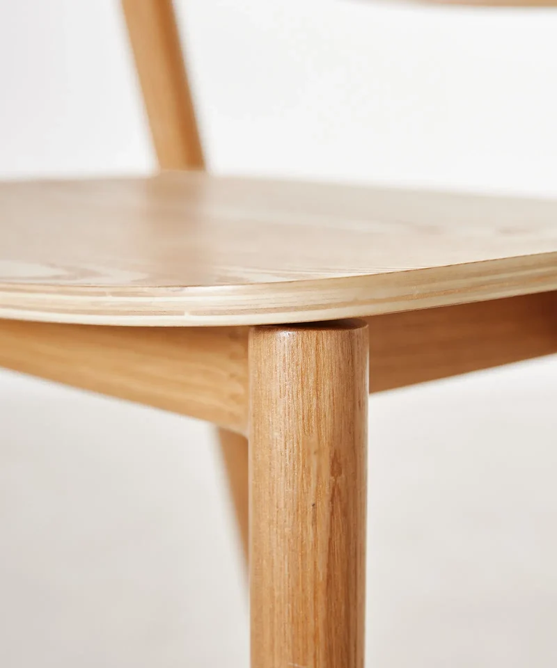 Taburete de madera Skog