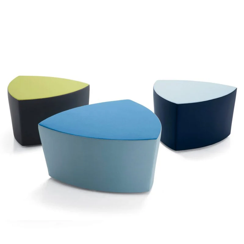 Kensho Stool von Kastel – Design-Polsterhocker & Pouf mobil für moderne Kommunikationszonen