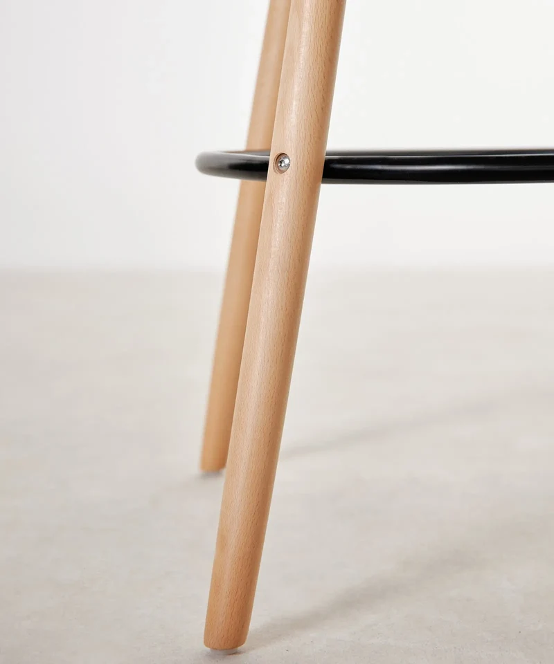 Taburete de Polipropileno y Madera Elon