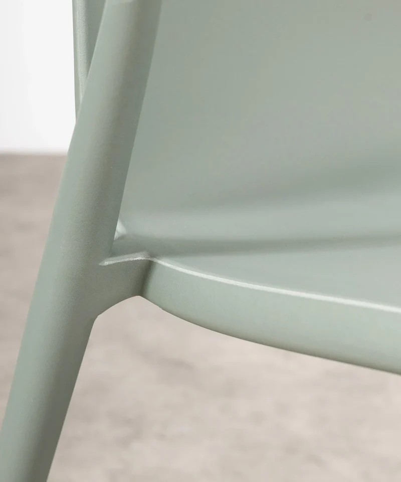 Silla de Polipropileno con Reposabrazos Gigi