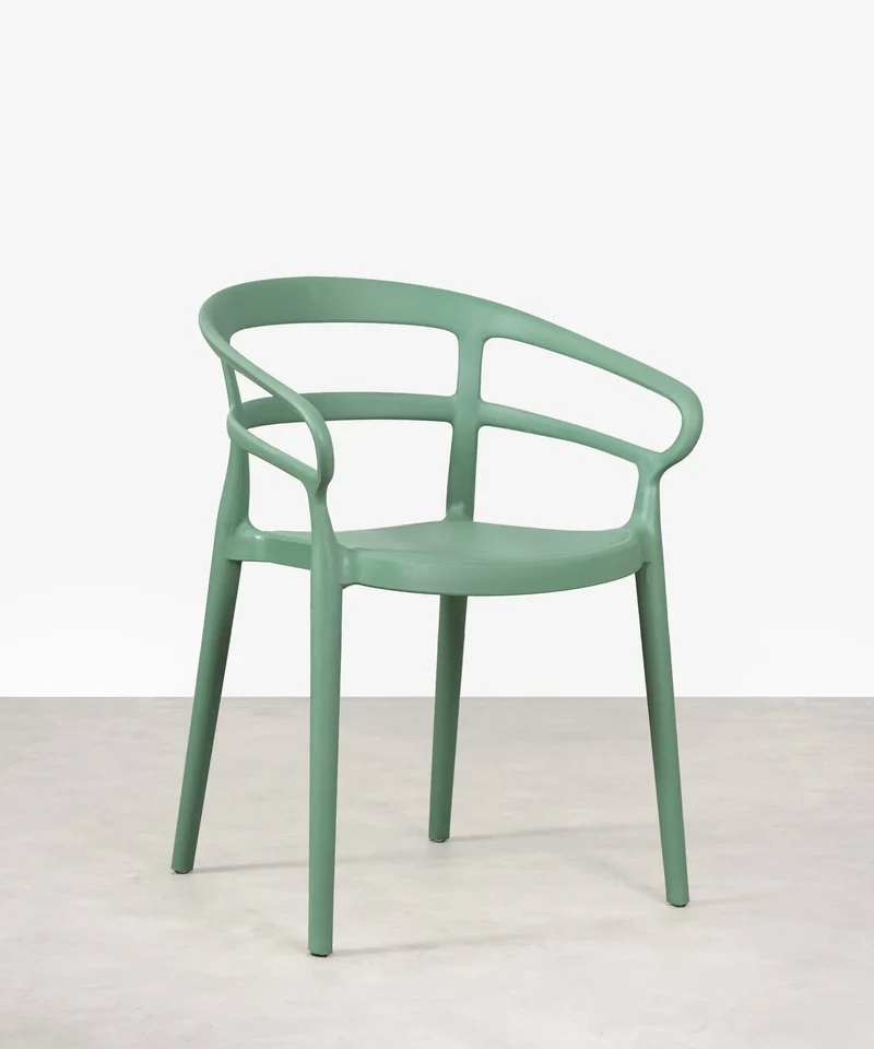 Silla de Polipropileno con Reposabrazos Nil