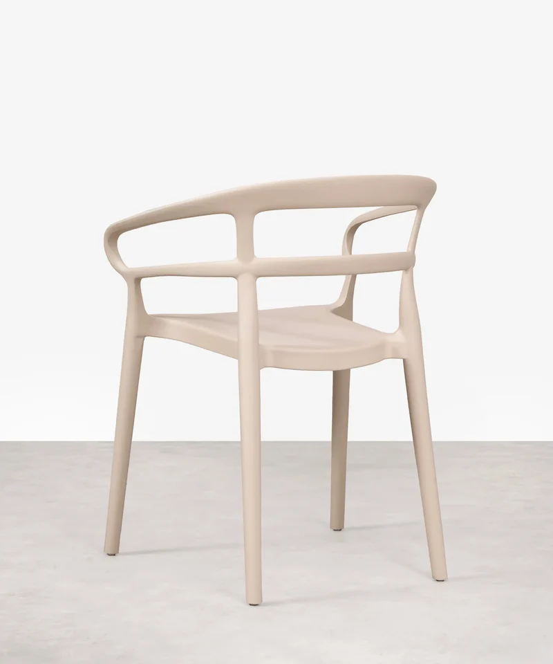 Silla de Polipropileno con Reposabrazos Nil