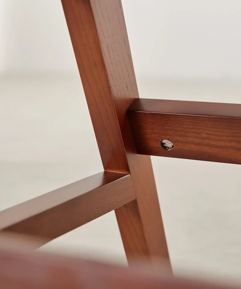 Silla de Comedor en Madera Tapizada Pauline