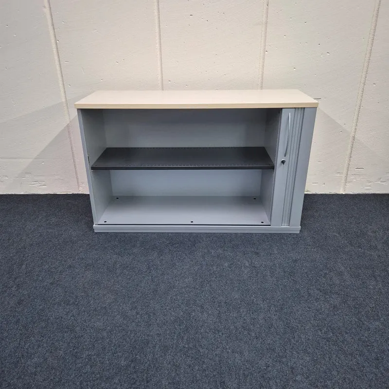 Sideboard / K & N "AD Acta" / grau / Querrolllade silbergrau / 120 cm / 2 Ordnerhöhen