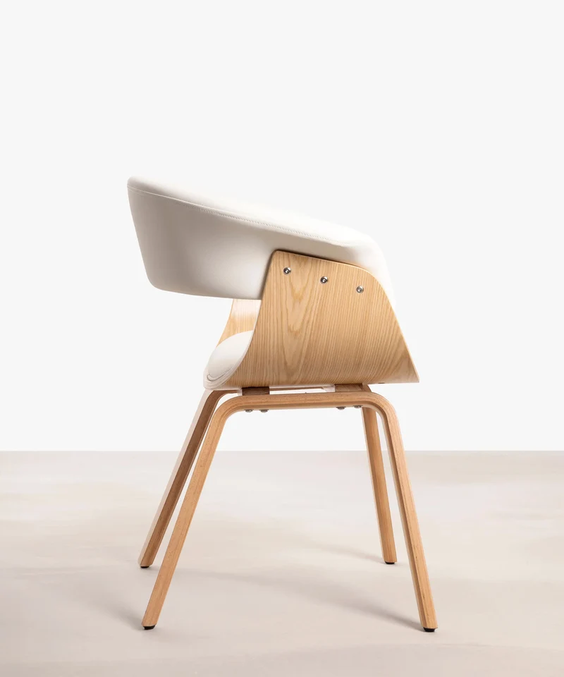 Silla de Comedor en Madera y Polipiel Beckett
