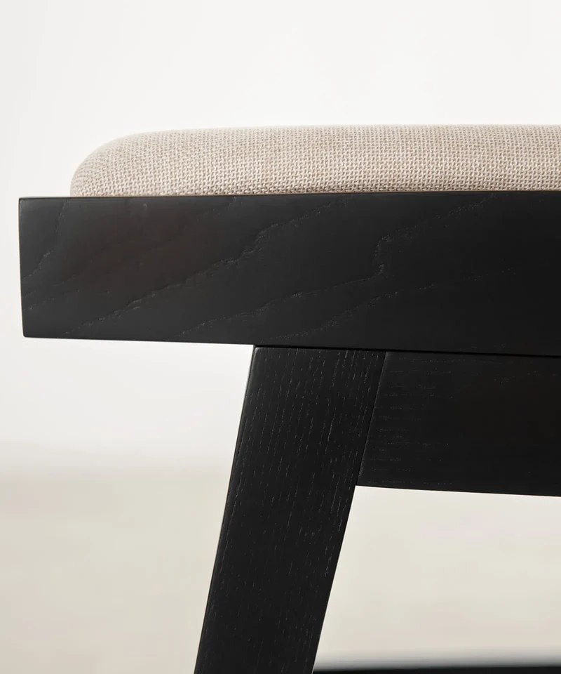 Silla de Comedor en Madera y Tapizada Matilde
