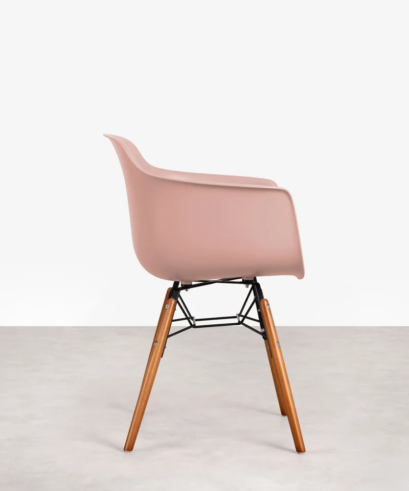 Silla de Polipropileno y Madera con Reposabrazos Elon Arms