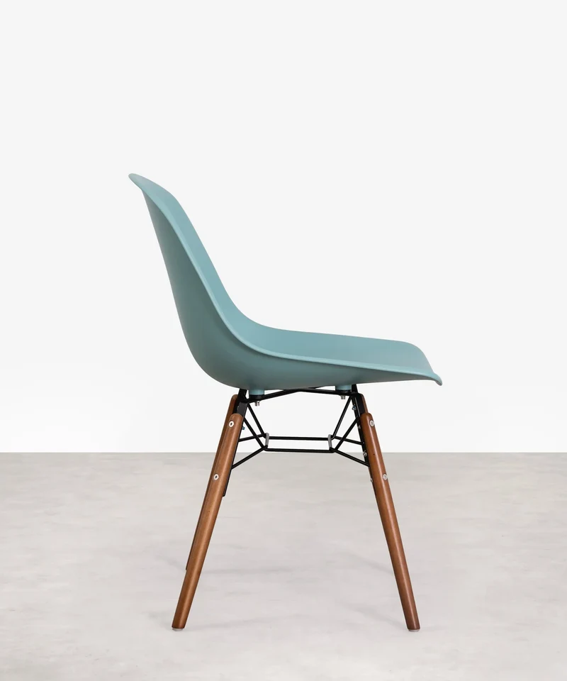 Silla de Polipropileno y Madera Elon