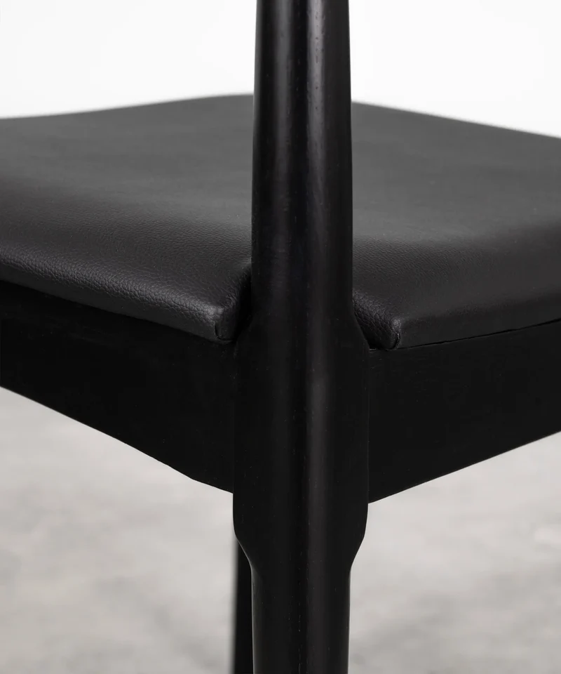 Silla de Comedor en Madera y Polipiel Denver