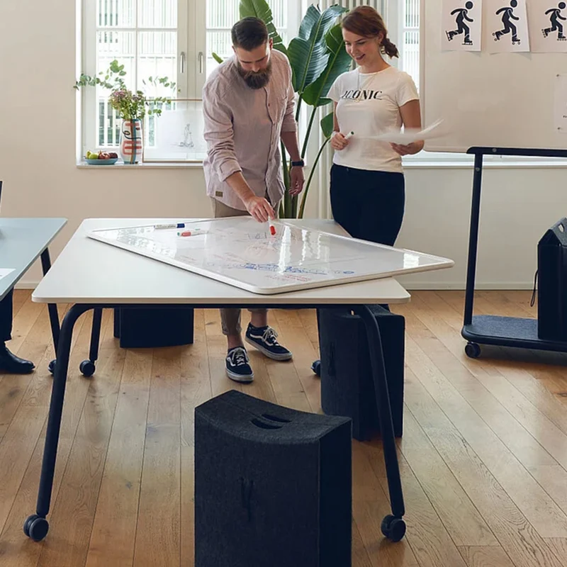 sedus se:lab meet desk | mobiler Besprechungstisch | Konferenztisch | auf Rollen