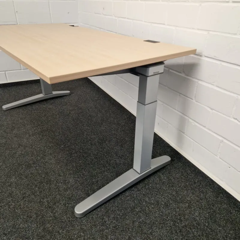 Schreibtisch Steelcase "Ology"