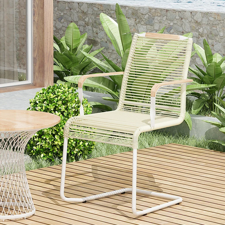 Modern Minimalist PP & Iron Striped Outdoor Lounge Chair With Backrest And Armrests For Garden Or Patio
