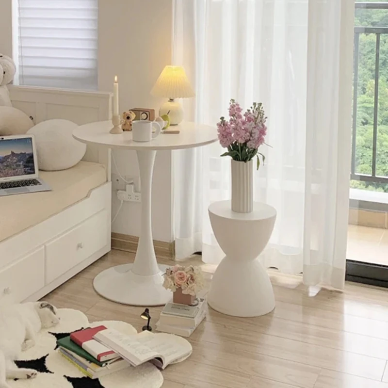 Modern Minimalist PP Hourglass-Shaped Stool Chair For Bedroom & Living Room