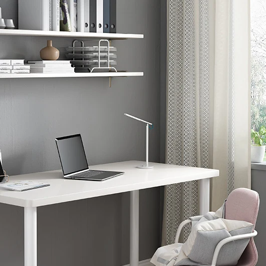Modern Minimalist Rectangular Medium Density Fiberboard Desks 4-Leg For Home Office