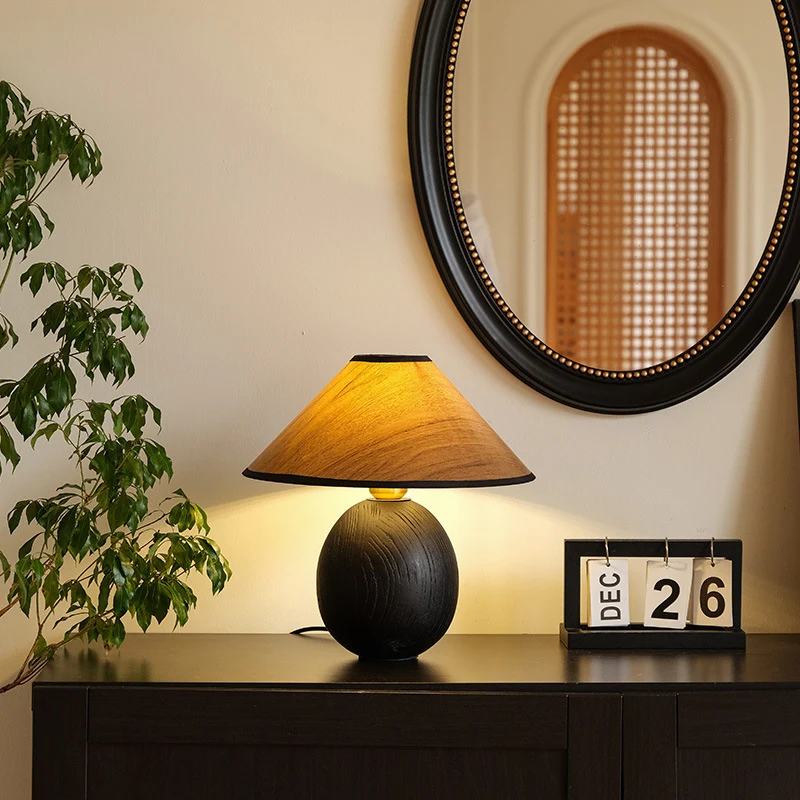 Traditional Vintage Round Conical Jar Base Solid Wood 1-Light Table Lamp For Bedroom