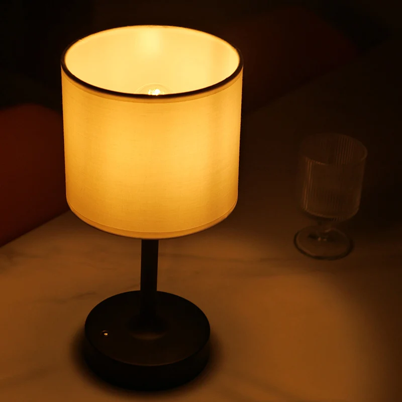 Modern Minimalist Liftable Cylindrical Metal Fabric 1-Light Table Lamp for Bedroom