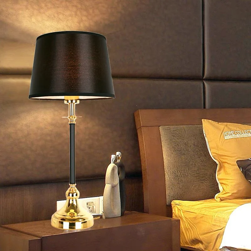 Contemporary Luxury Metal Fabric Round 1-Light Table Lamp For Bedroom