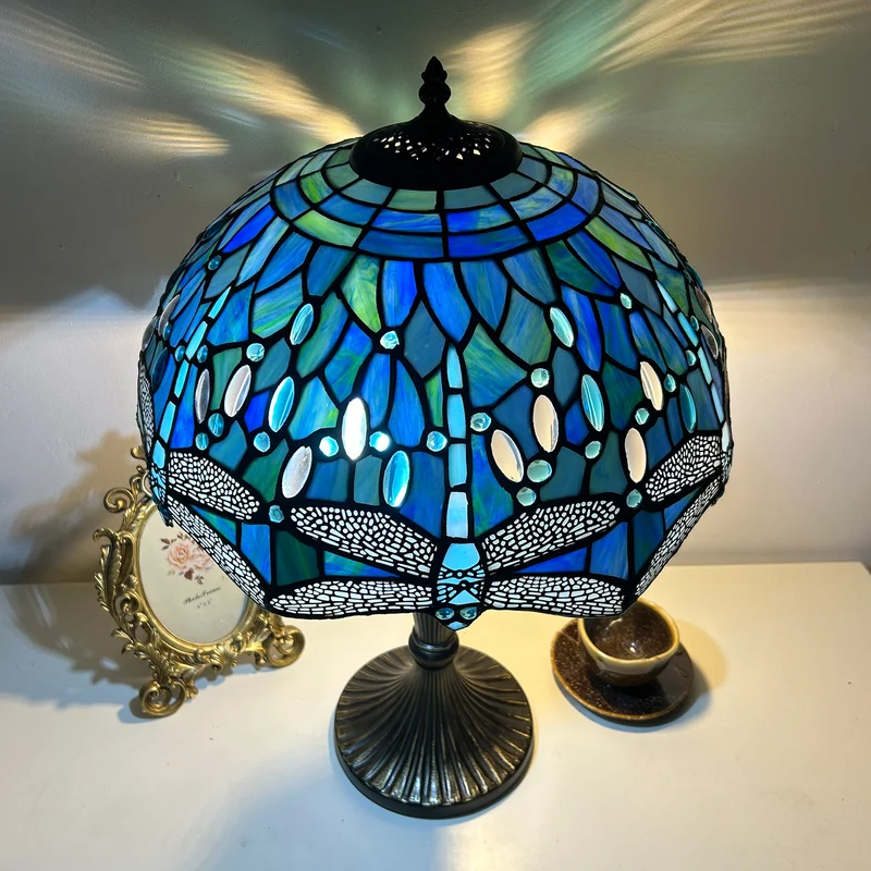 Traditional Tiffany Lines Flower Pattern Resin Glass 2-Light Table Lamp For Bedroom