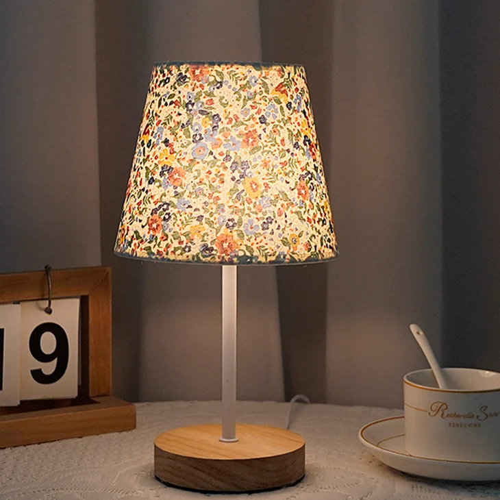 Modern Minimalist Trapezoidal Rubberwood Fabric LED Table Lamp For Bedroom