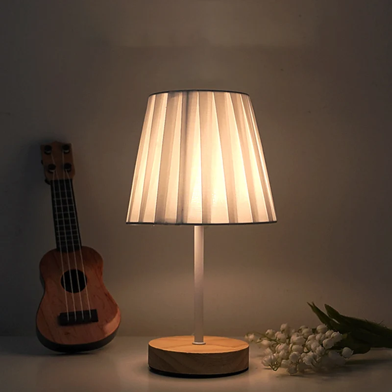 Modern Minimalist Trapezoidal Rubberwood Fabric LED Table Lamp For Bedroom