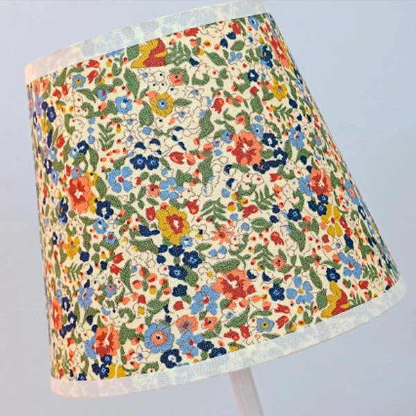Modern Minimalist Trapezoidal Rubberwood Fabric LED Table Lamp For Bedroom