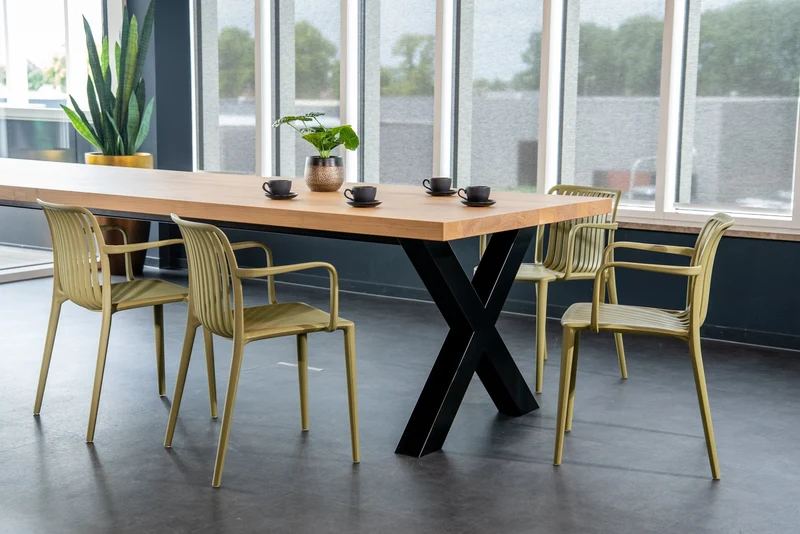 Yellow Dot · Stripe – Kantinenstuhl und Barhocker