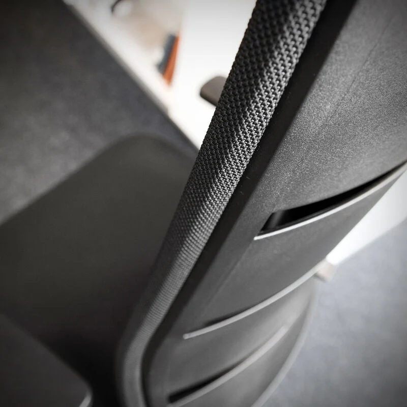 Ergonomischer Bürostuhl Netzrücken Agilis Matrix MT13 | Schwarz