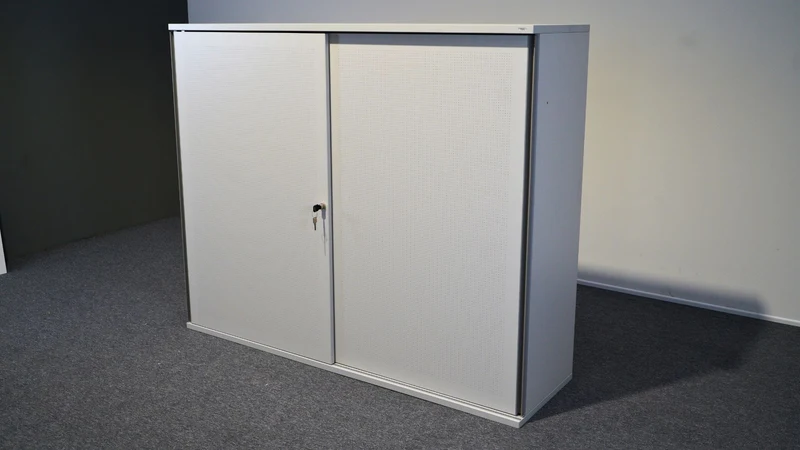 Hali Schiebetürschrank mit Schallschutztüren 3 OH Schalli gebraucht