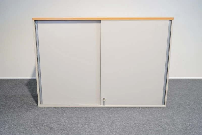 Aktenschrank mit Eiche Oberfläche 3OH 160cm gebraucht