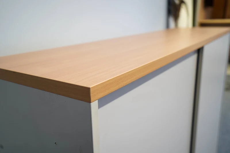 Aktenschrank mit Eiche Oberfläche 3OH 160cm gebraucht