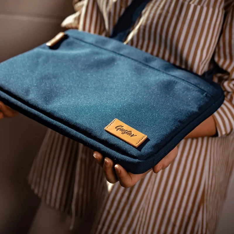 Gustav Flow 2-in-1 Laptop Sleeve Tasche