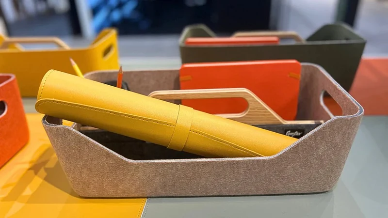 Gustav Loop Desk Caddy Organizer Filz