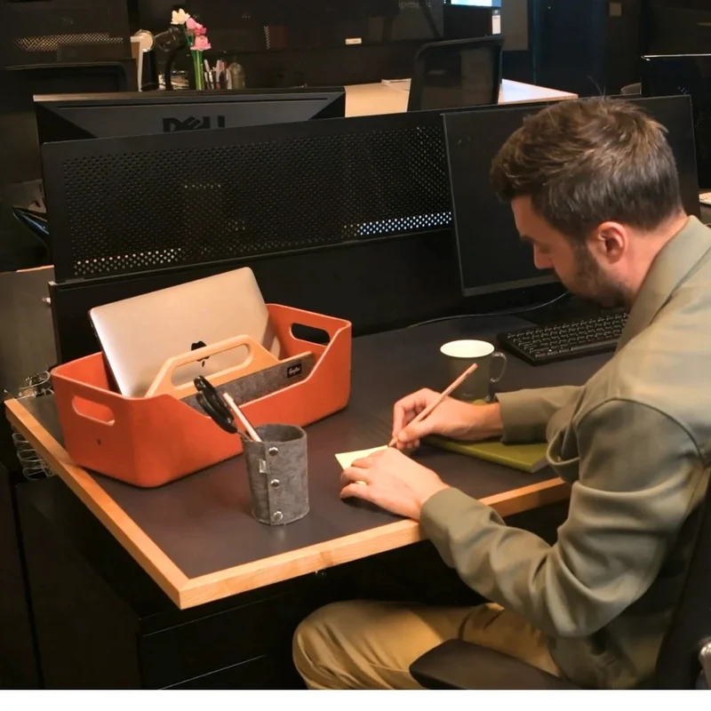 Gustav Loop Desk Caddy Organizer Filz