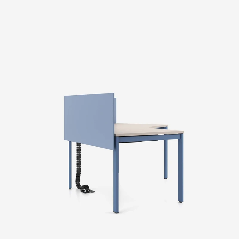 Eckschreibtisch SQart I-Leg 120° von Nowy Styl