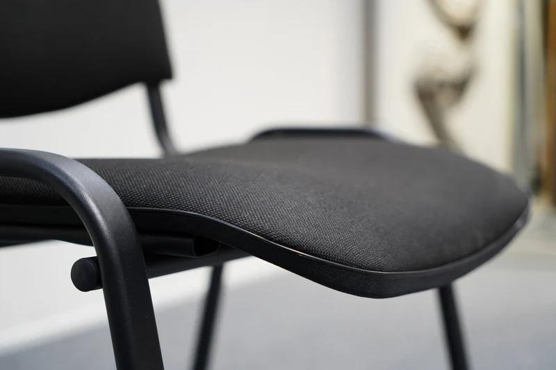 Besprechungssessel ISO Nowy Styl Schwarz