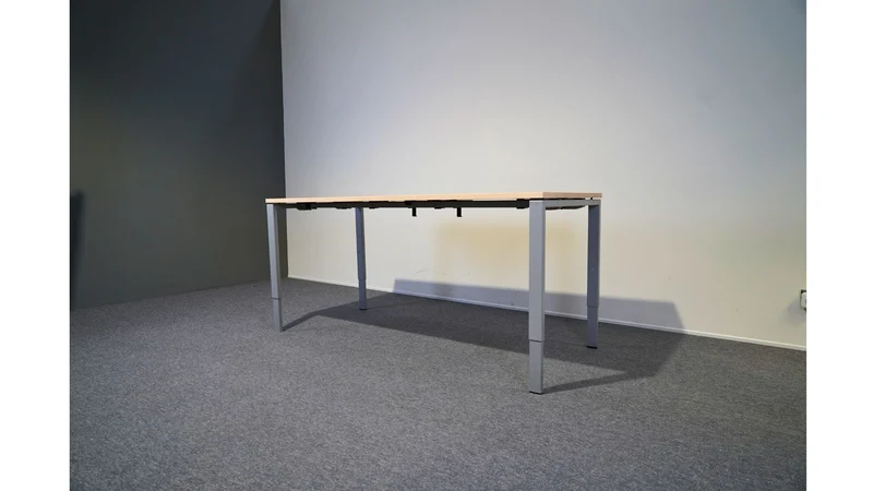 Schreibtisch höhenverstellbar Bene Kayu gebraucht