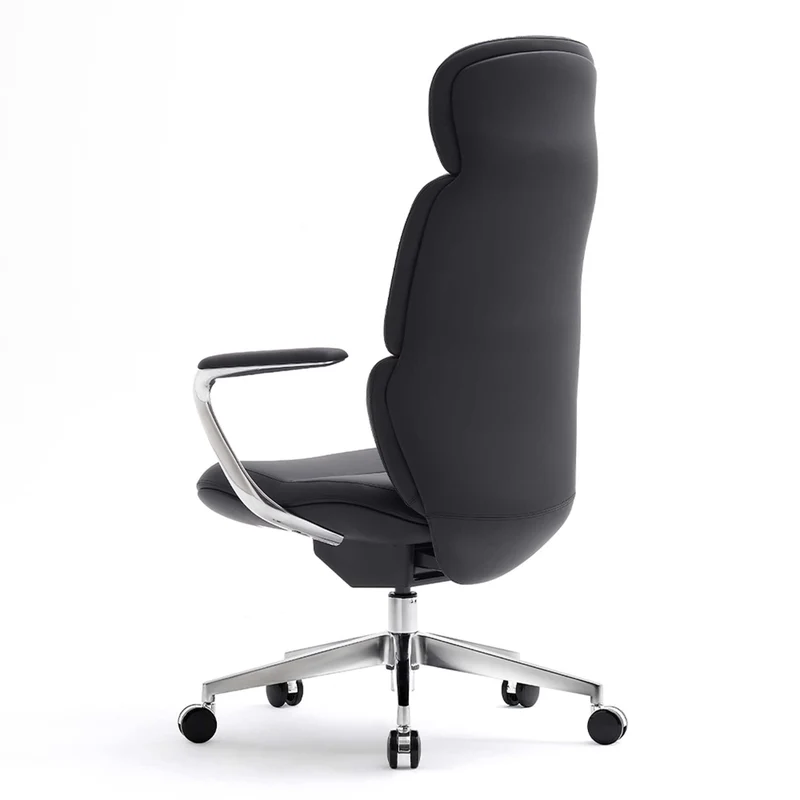 Omidi Nolan – Ergonomischer Lederstuhl im klassischen Design