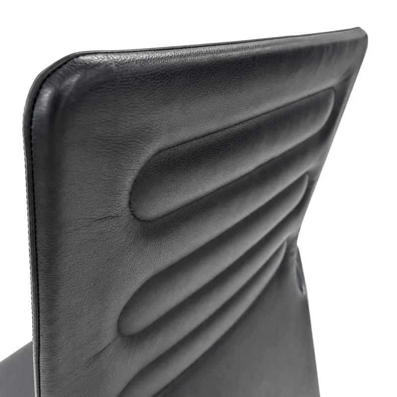 Vitra AC 4 Meet Leder schwarz