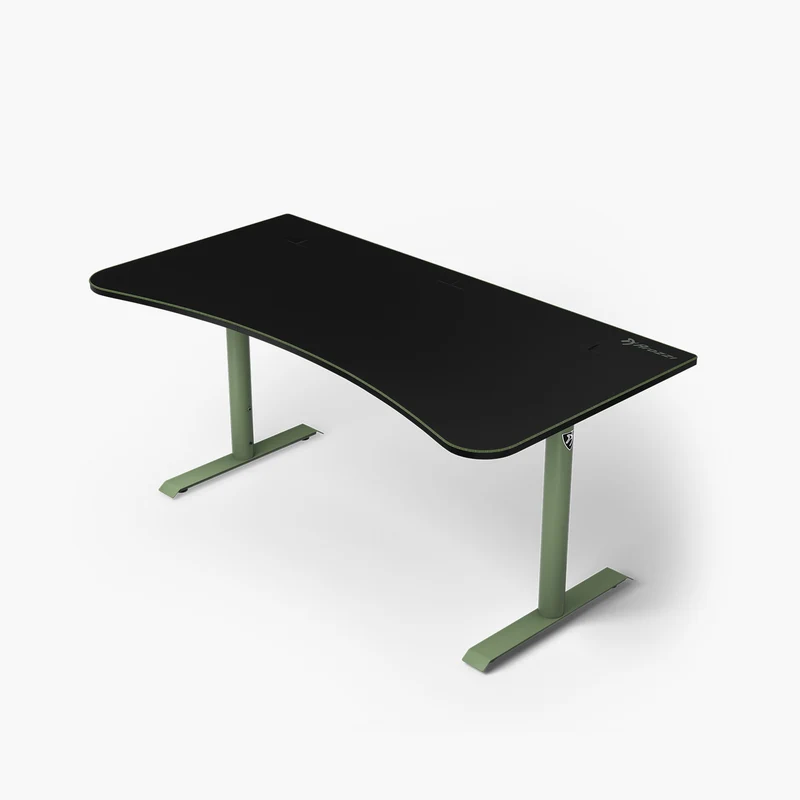 Arena Gaming Desk - Large