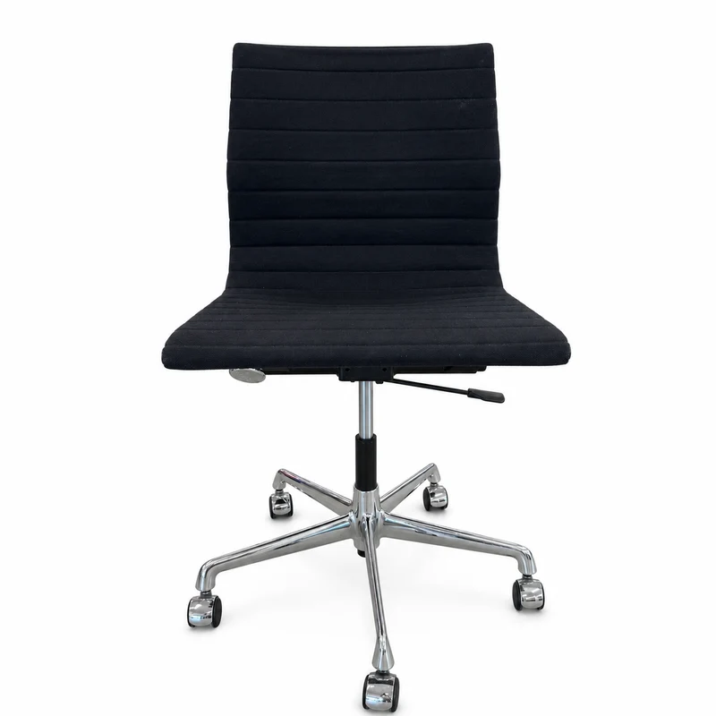 Vitra EA 117 Hopsak schwarz Chrom