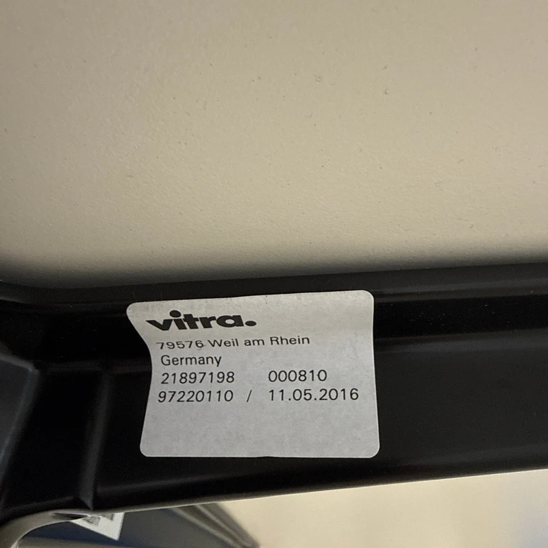 Vitra Contract Table 80cm
