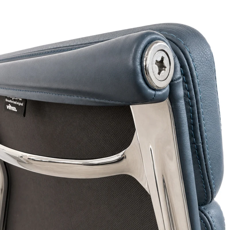 Vitra EA 217 Premiumleder rauchblau