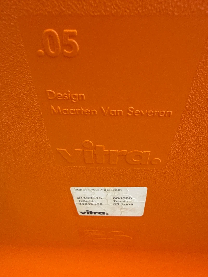 Vitra .05 orange